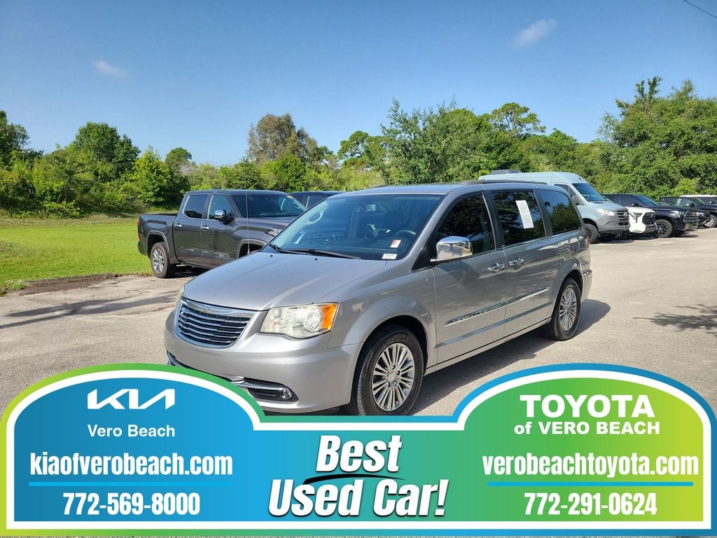 2013 Chrysler Town & Country