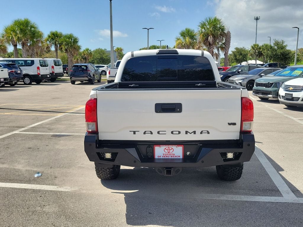 2017 Toyota Tacoma — detail view