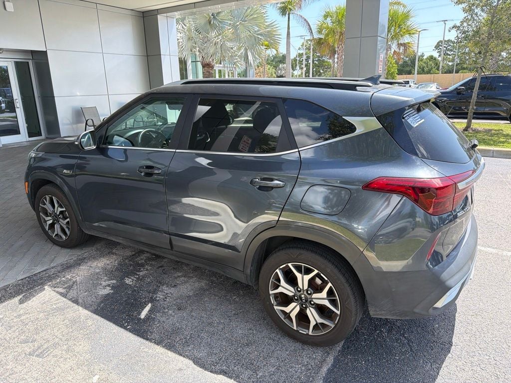 2021 Kia Seltos — interior view